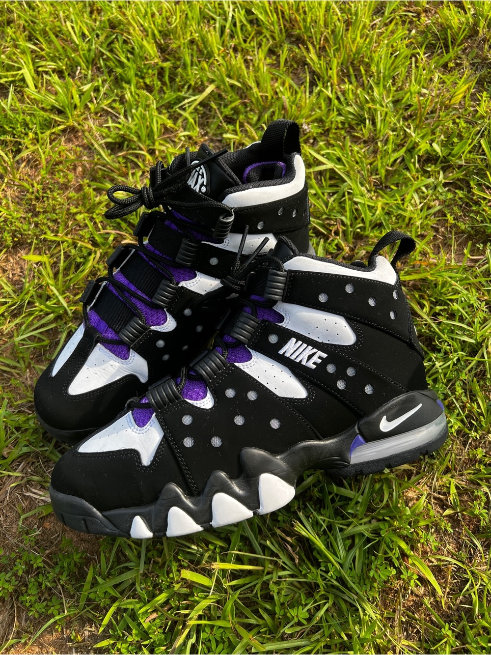 CLEAN Nike size 7.5 Mens Air Max 2 CB94 Purple Basketball shoes